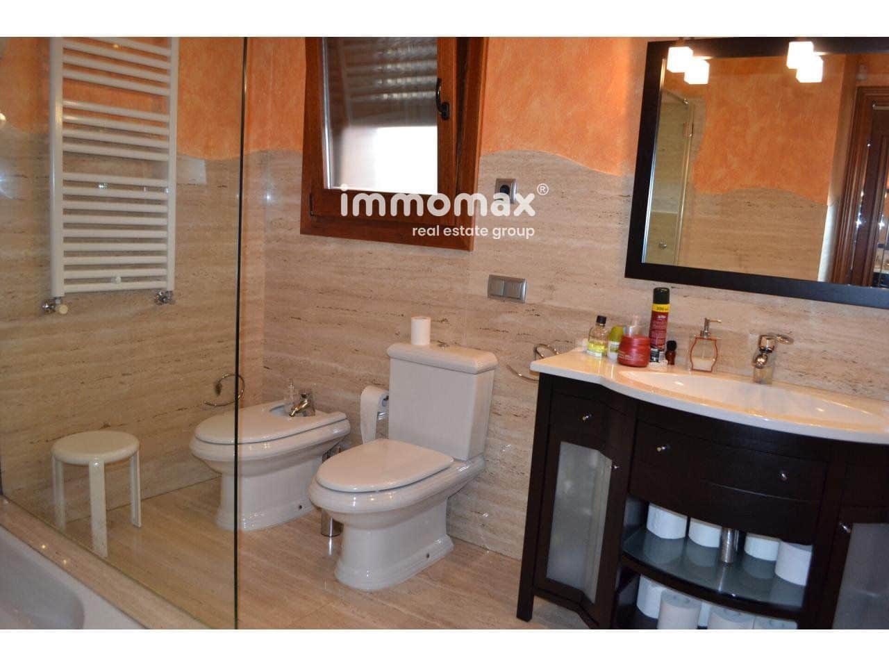 5 soverom Villa til salgs i Viladecans med svømmebasseng garasje - € 1 650 000 (Ref: 8045428)