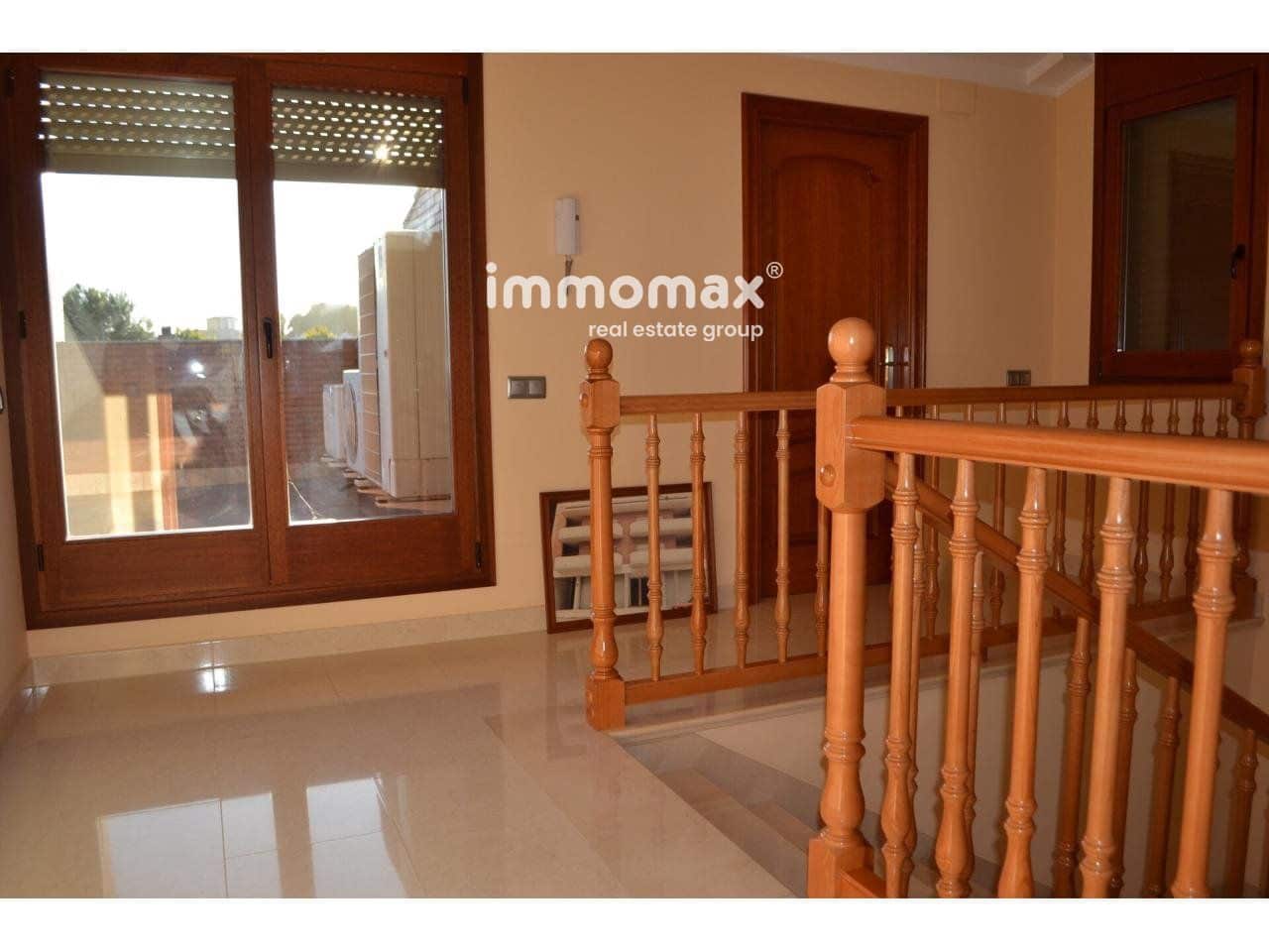 5 soverom Villa til salgs i Viladecans med svømmebasseng garasje - € 1 650 000 (Ref: 8045428)