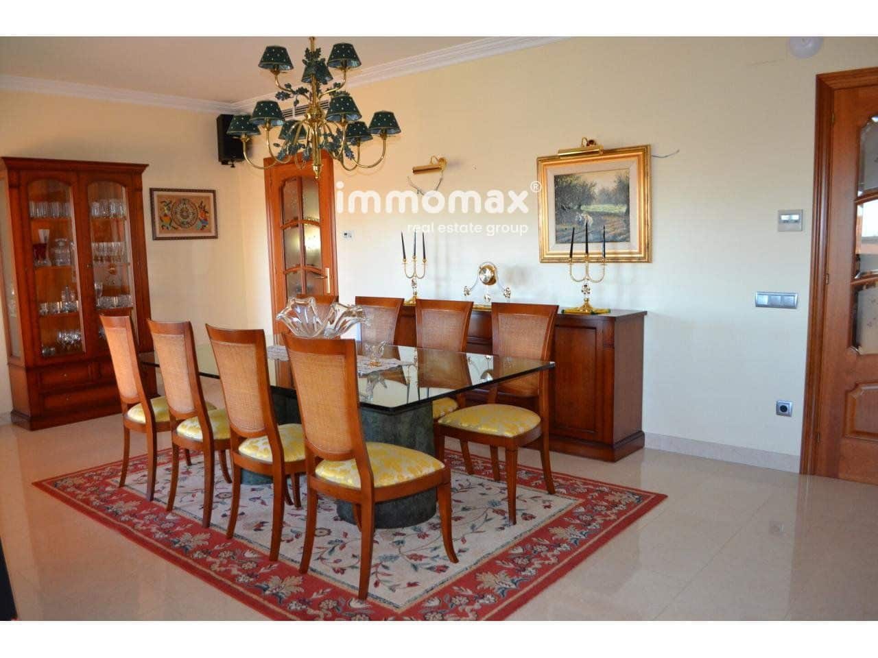 5 soverom Villa til salgs i Viladecans med svømmebasseng garasje - € 1 650 000 (Ref: 8045428)