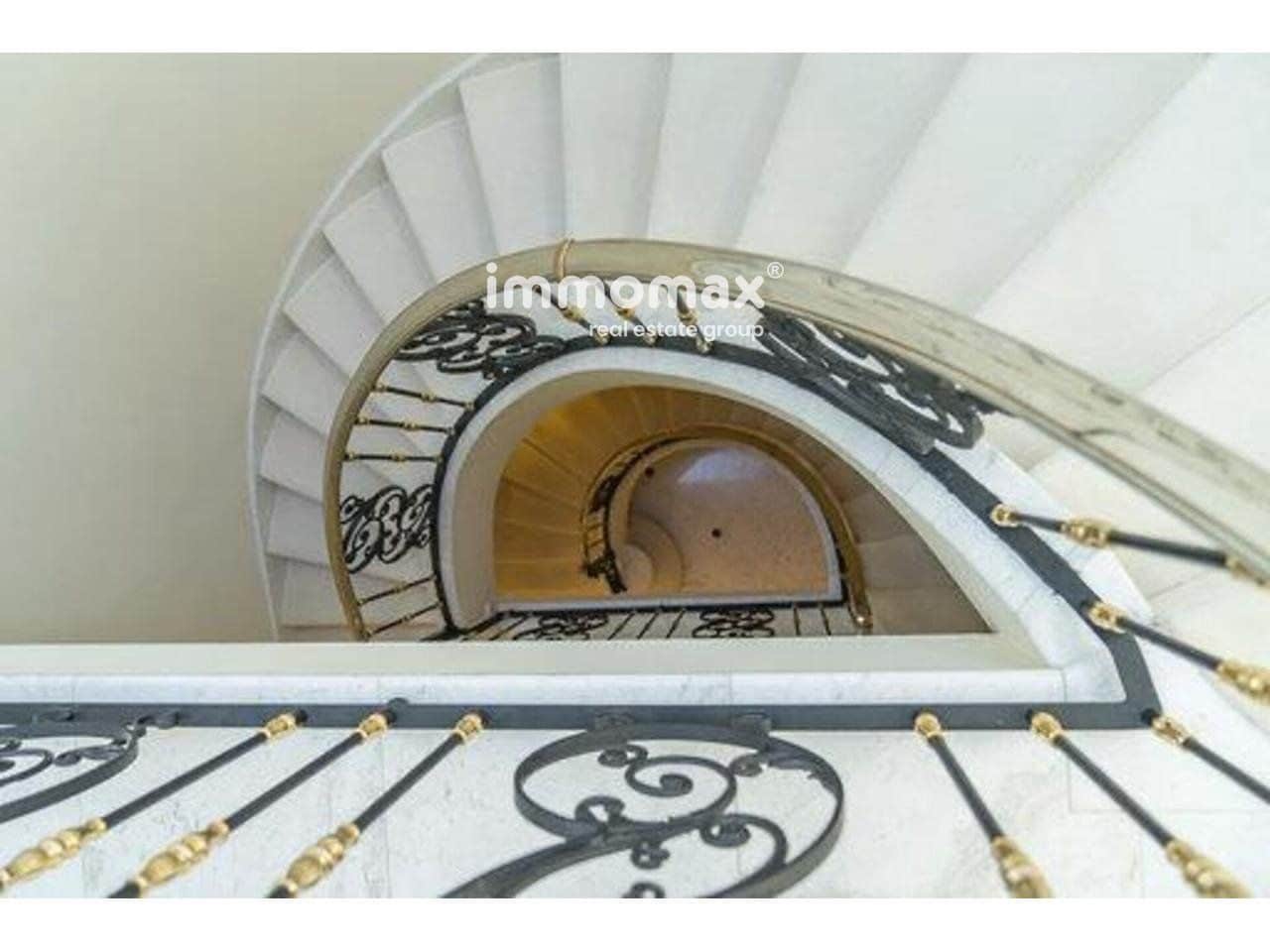 7 bedroom Villa for sale in Castelldefels with pool garage - € 4,750,000 (Ref: 8045429)