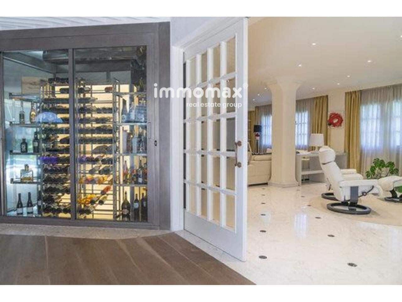 7 bedroom Villa for sale in Castelldefels with pool garage - € 4,750,000 (Ref: 8045429)