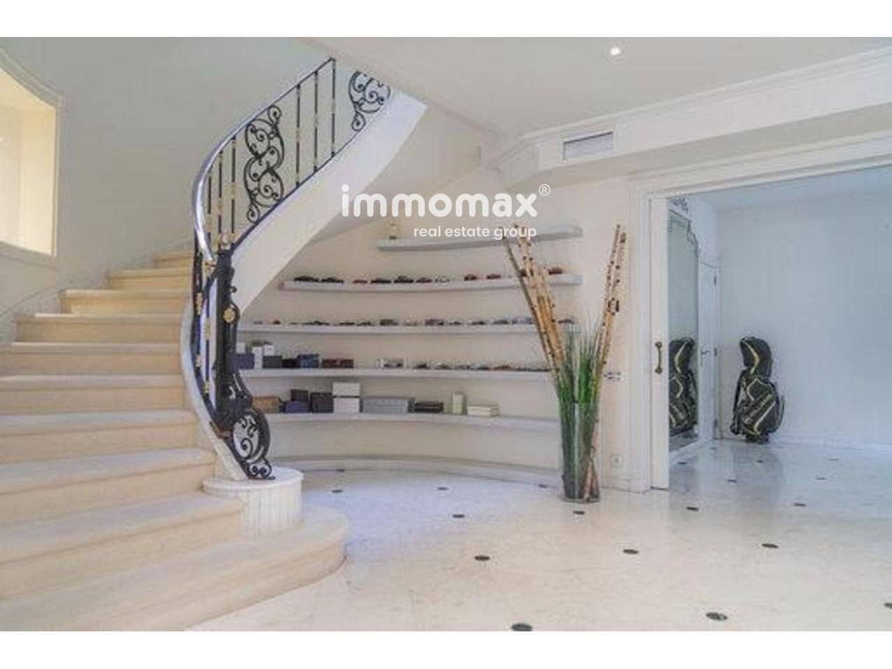 7 bedroom Villa for sale in Castelldefels with pool garage - € 4,750,000 (Ref: 8045429)