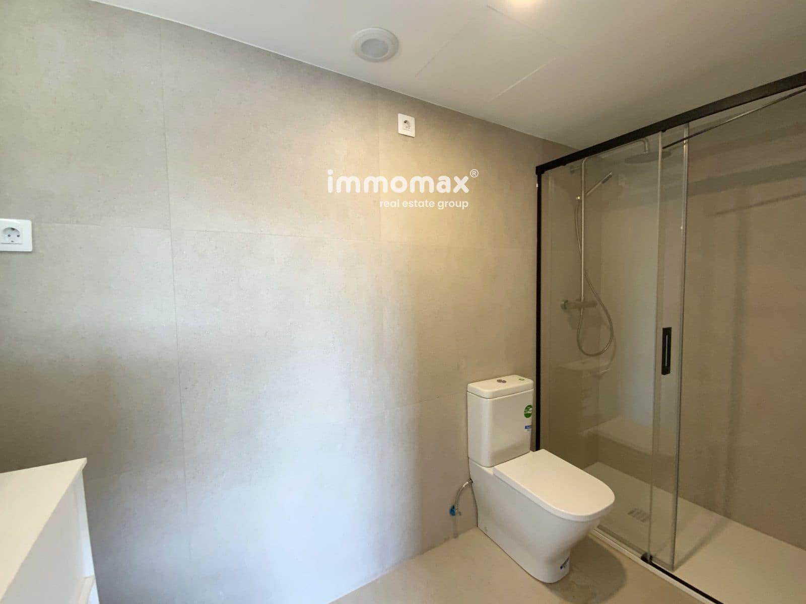 3 soveværelse Lejlighed til salg i Castelldefels med swimmingpool garage - € 690.000 (Ref: 8046578)