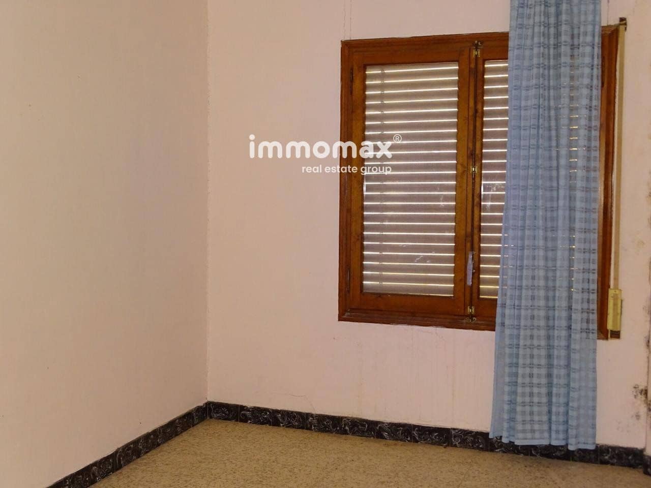 6 soveværelse Villa til salg i El Pinell de Brai - € 42.000 (Ref: 8048086)