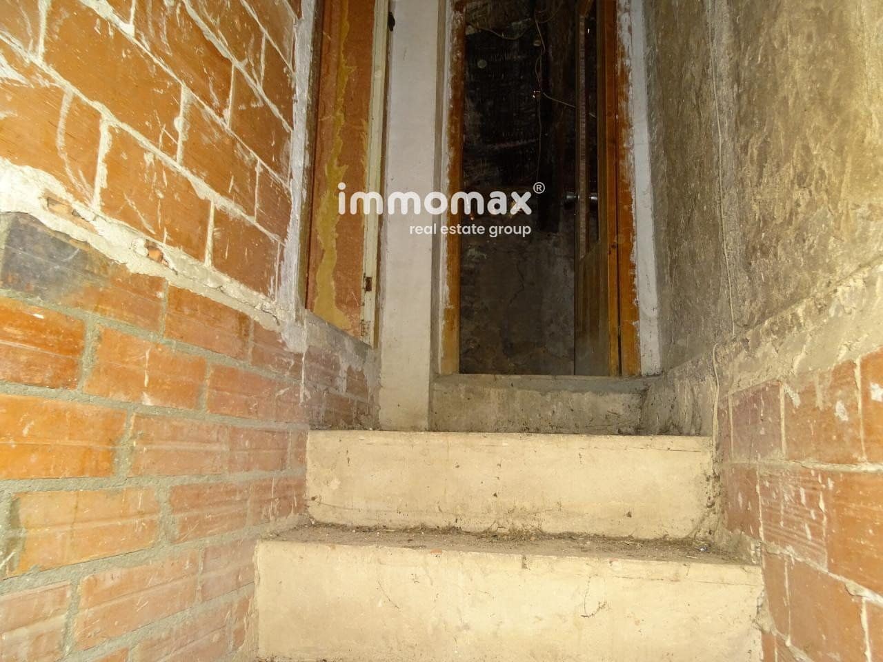 6 soveværelse Villa til salg i El Pinell de Brai - € 42.000 (Ref: 8048086)