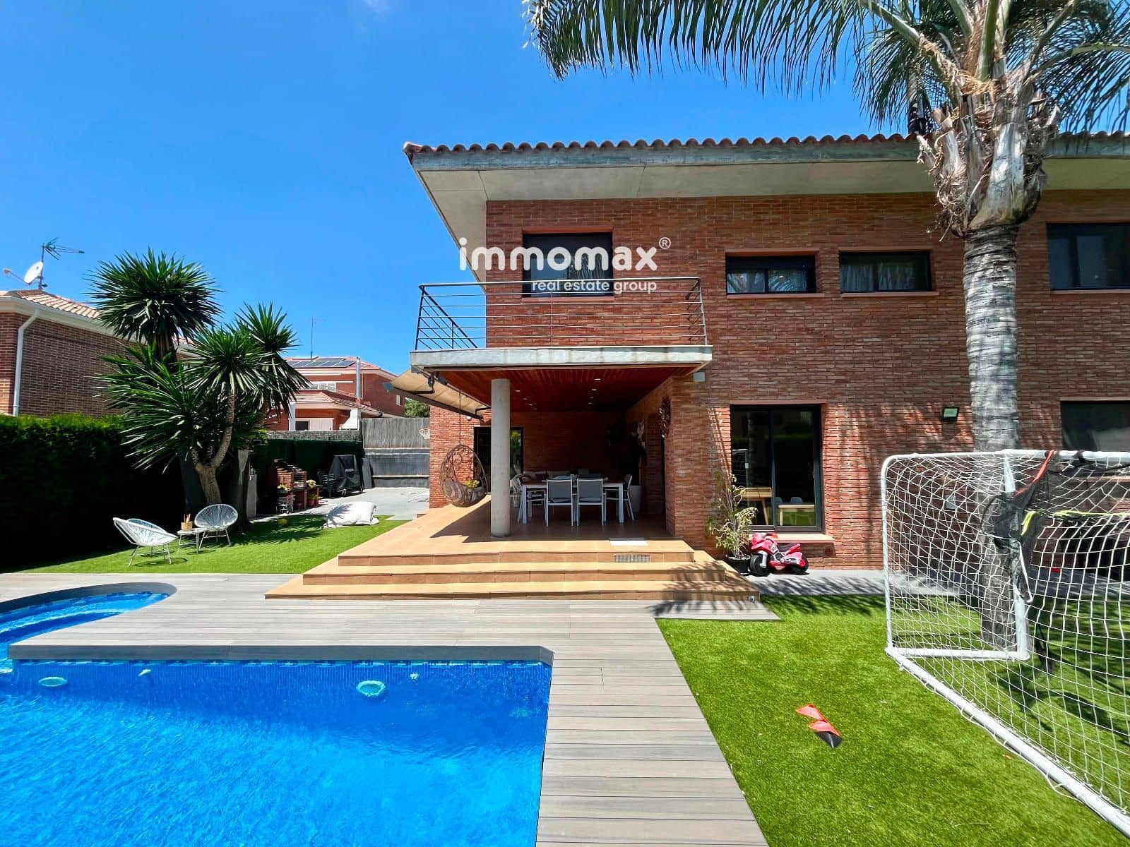 5 sovrum Villa till salu i Vilanova i la Geltru med pool garage - 879 000 € (Ref: 8048118)