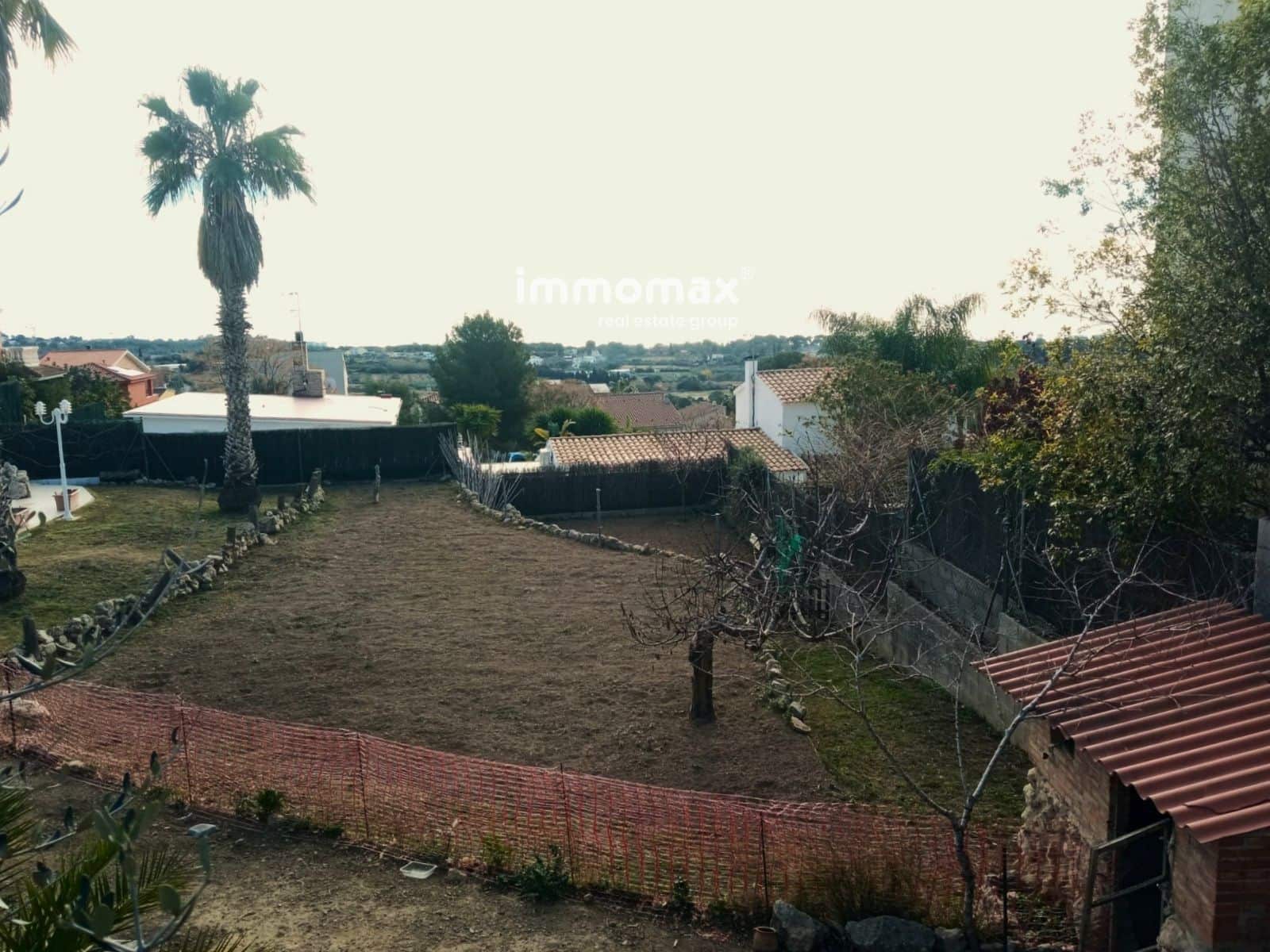 Działka budowlana na sprzedaż w Vilanova i la Geltru - 199 000 € (Ref: 8048119)