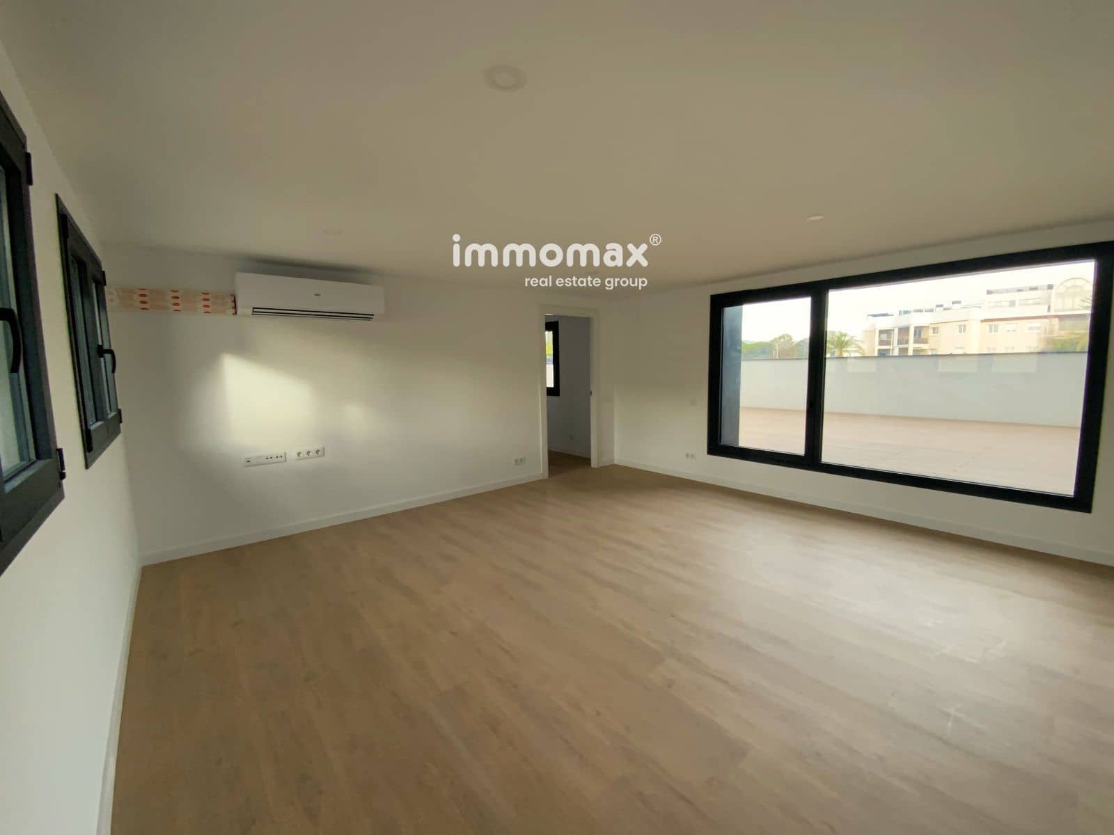 2 soveværelse Lejlighed til salg i Castelldefels med swimmingpool garage - € 599.000 (Ref: 8048122)