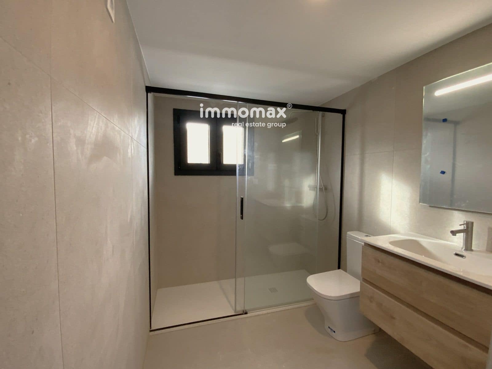 2 soveværelse Lejlighed til salg i Castelldefels med swimmingpool garage - € 599.000 (Ref: 8048122)