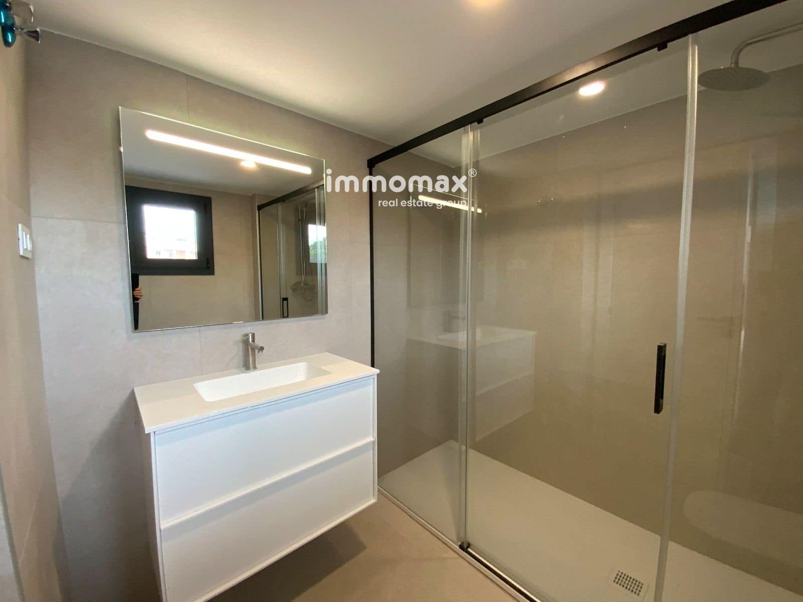 2 soveværelse Lejlighed til salg i Castelldefels med swimmingpool garage - € 599.000 (Ref: 8048122)