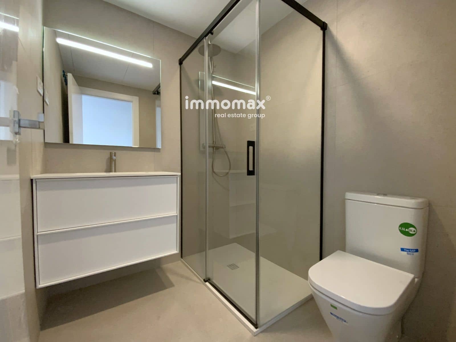 3 soveværelse Penthouse til salg i Castelldefels med swimmingpool garage - € 749.000 (Ref: 8048123)