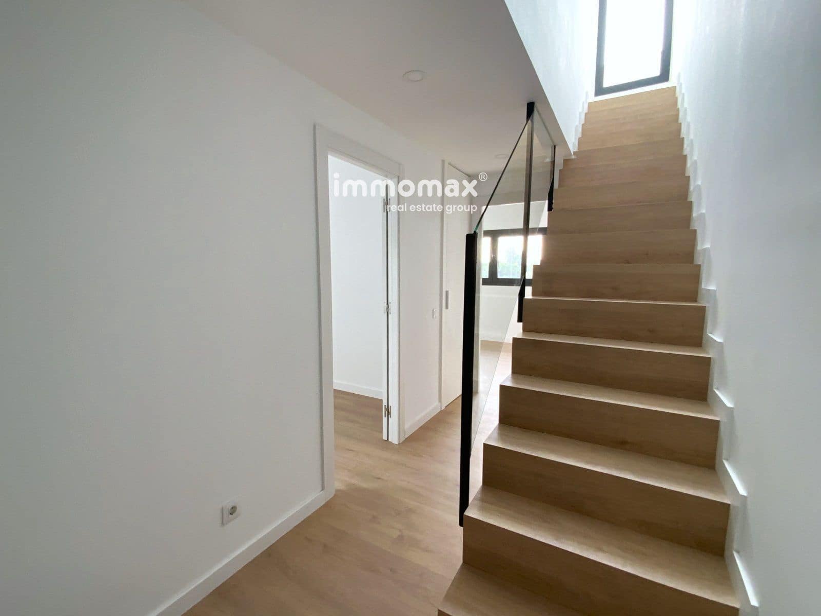 3 soveværelse Penthouse til salg i Castelldefels med swimmingpool garage - € 749.000 (Ref: 8048123)