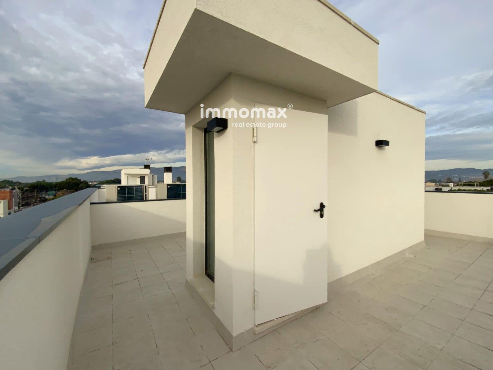 3 soveværelse Penthouse til salg i Castelldefels med swimmingpool garage - € 749.000 (Ref: 8048123)