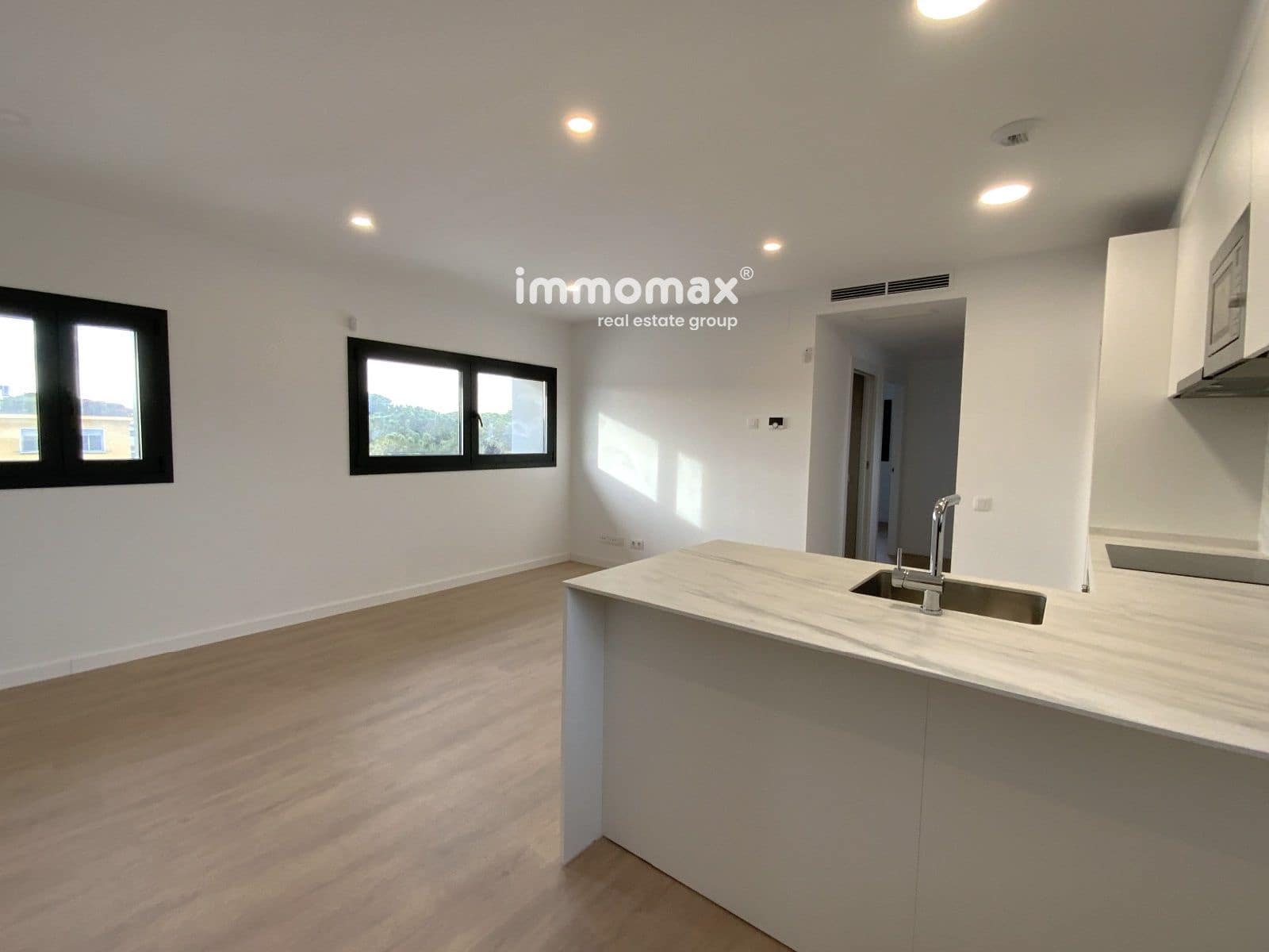 2 soveværelse Penthouse til salg i Castelldefels med swimmingpool garage - € 399.000 (Ref: 8048124)