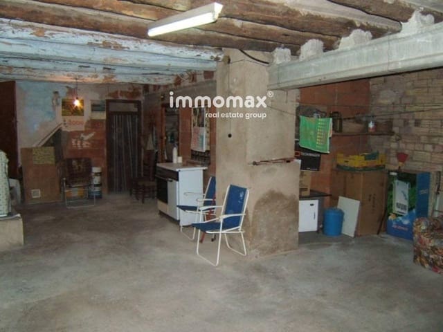 5 bedroom Villa for sale in Paüls - € 58,000 (Ref: 8050271)