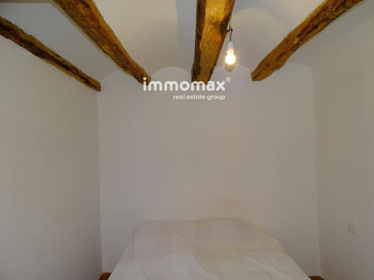 5 soveværelse Villa til salg i Pauls - € 58.000 (Ref: 8050271)