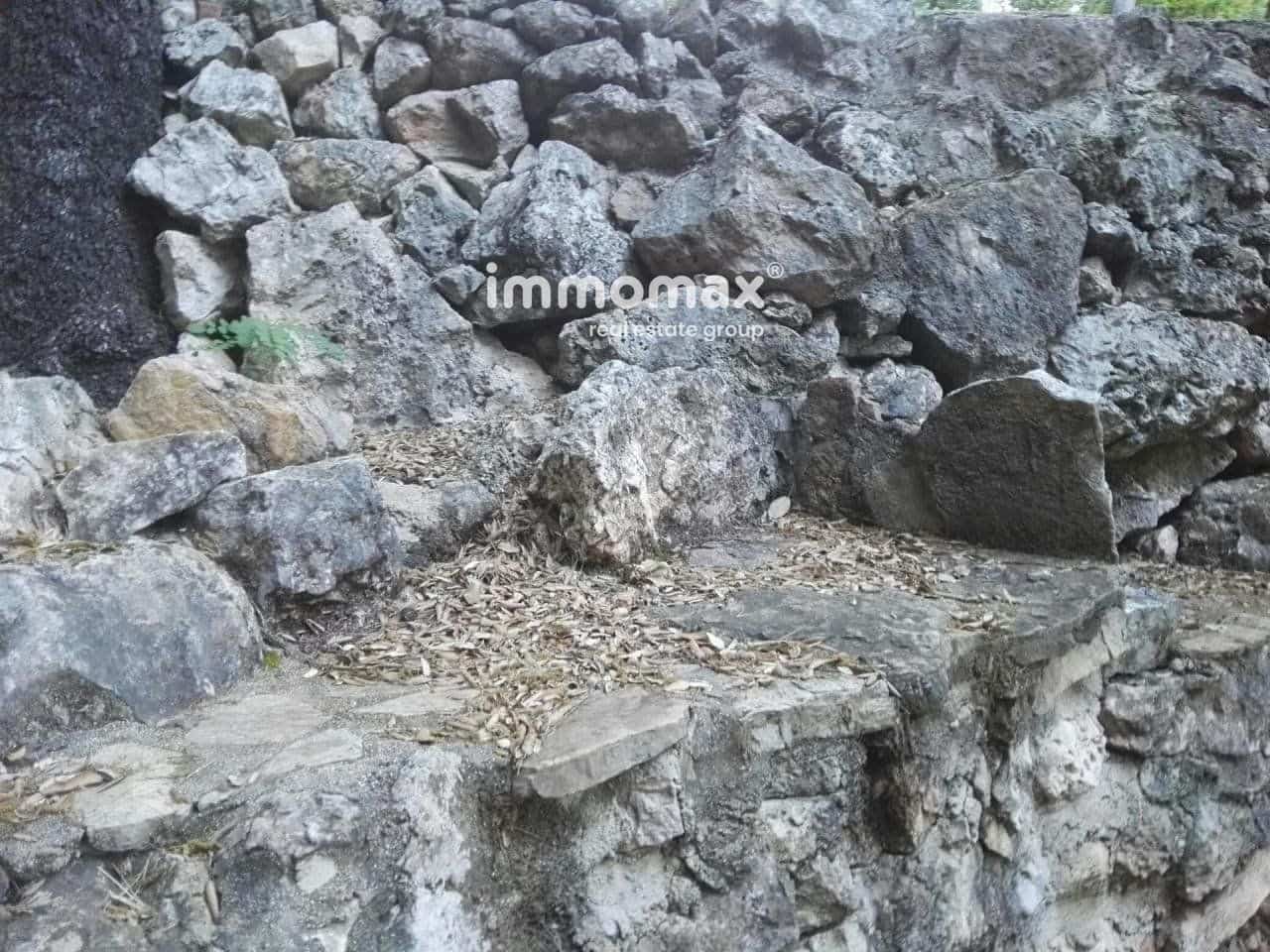 5 soveværelse Villa til salg i Pauls - € 58.000 (Ref: 8050271)