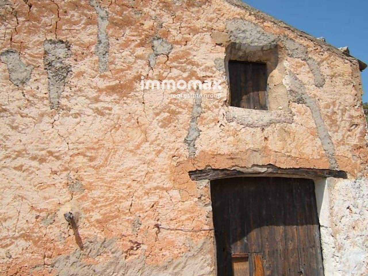 Grond te koop in Alfara de Carles - € 46.000 (Ref: 8050276)