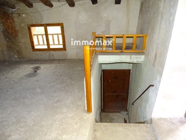 6 bedroom Villa for sale in Paüls with garage - € 63,000 (Ref: 8050283)