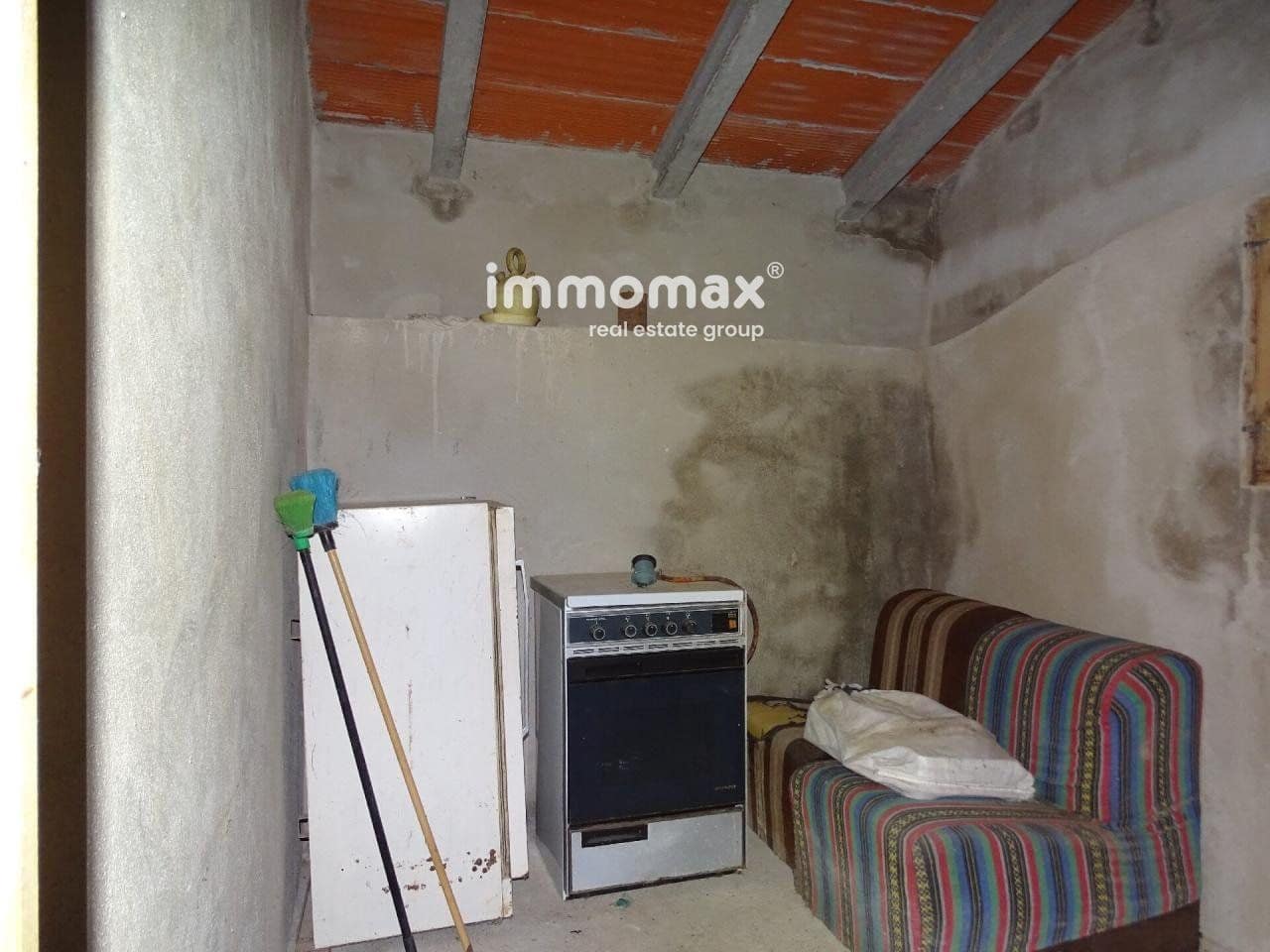 Grunde uden byggetilladelser til salg i Pauls - € 66.000 (Ref: 8050285)