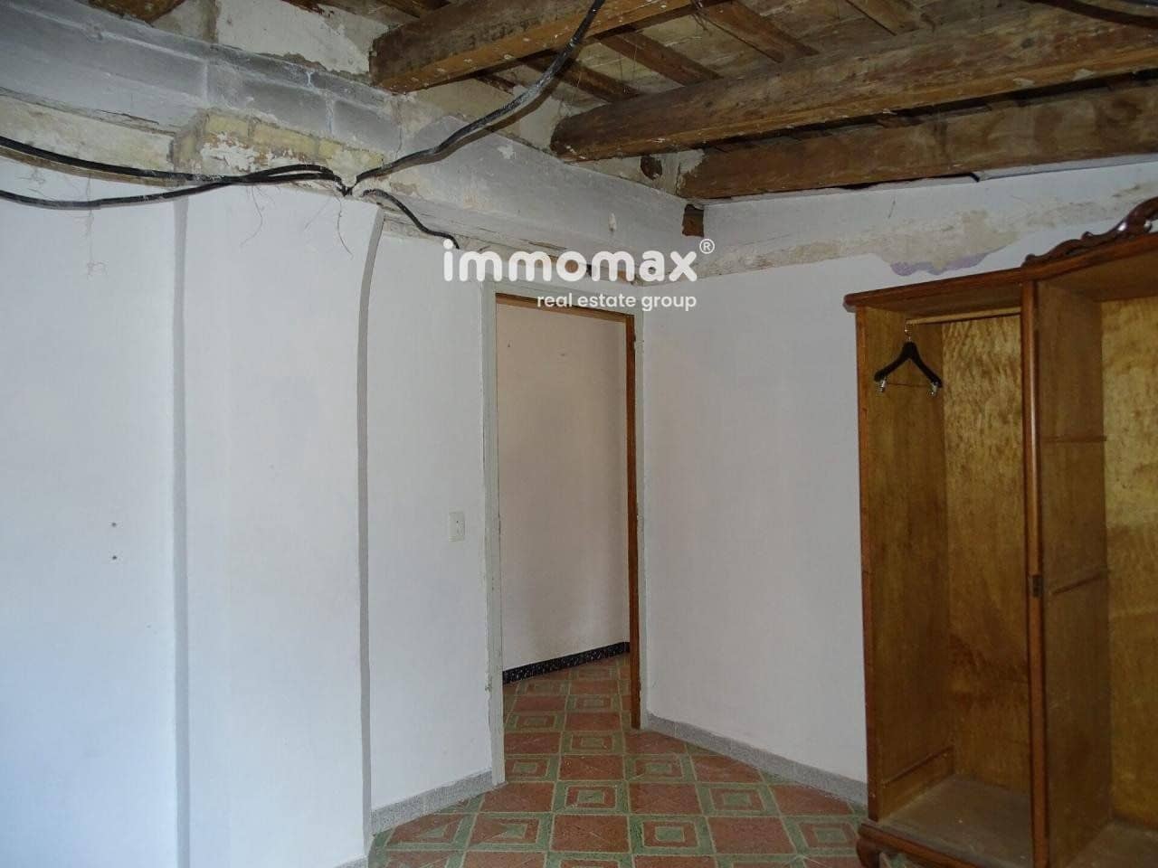 6 soveværelse Villa til salg i Els Reguers med garage - € 78.000 (Ref: 8050294)