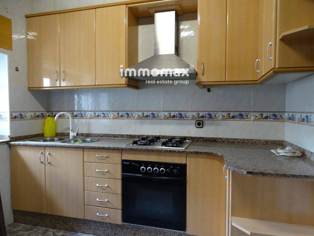 6 soveværelse Villa til salg i Els Reguers med garage - € 78.000 (Ref: 8050294)