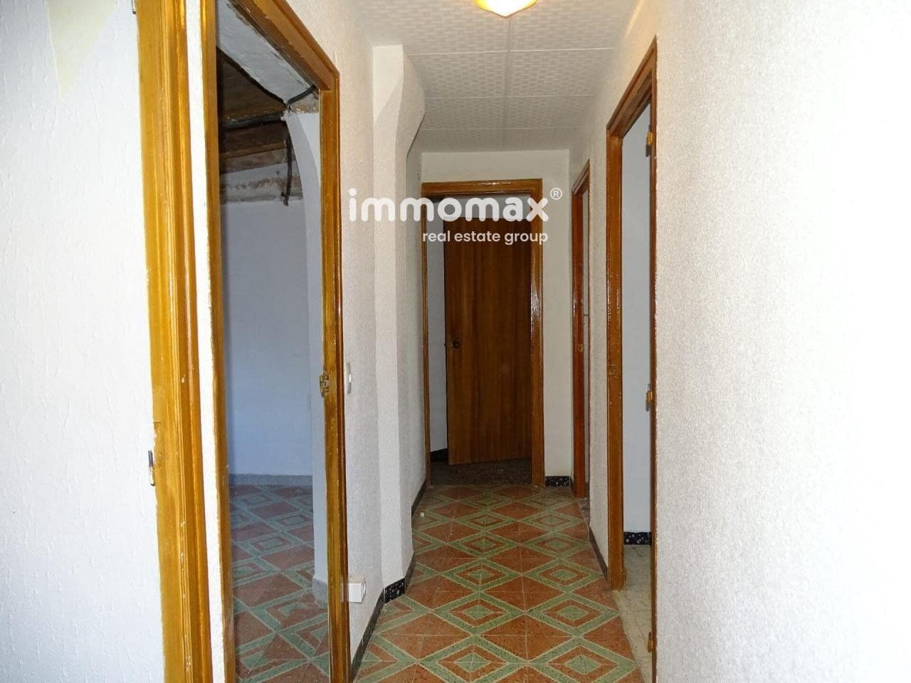 6 soveværelse Villa til salg i Els Reguers med garage - € 78.000 (Ref: 8050294)