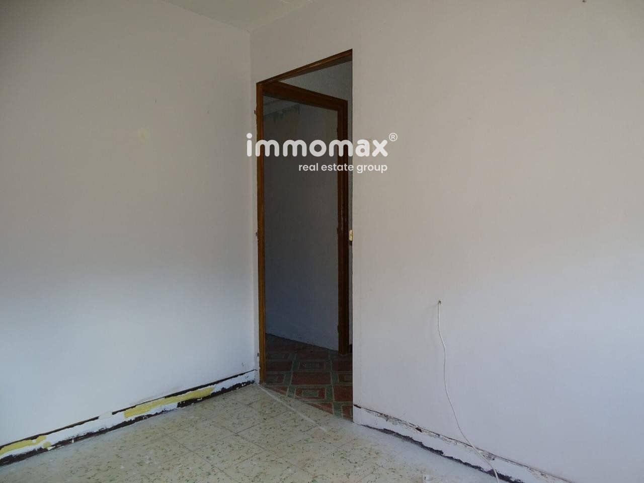 6 soveværelse Villa til salg i Els Reguers med garage - € 78.000 (Ref: 8050294)