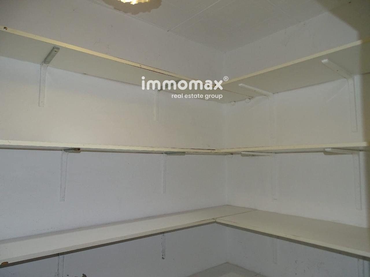 6 soveværelse Villa til salg i Els Reguers med garage - € 78.000 (Ref: 8050294)