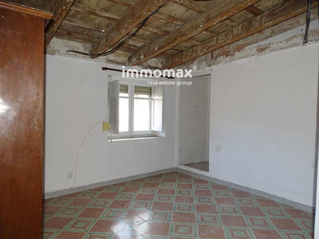 6 soveværelse Villa til salg i Els Reguers med garage - € 78.000 (Ref: 8050294)