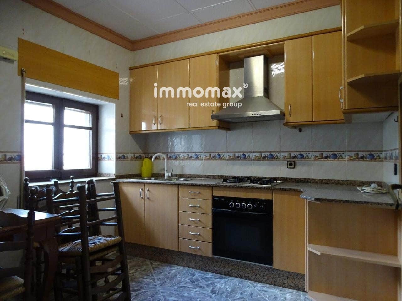 6 soveværelse Villa til salg i Els Reguers med garage - € 78.000 (Ref: 8050294)