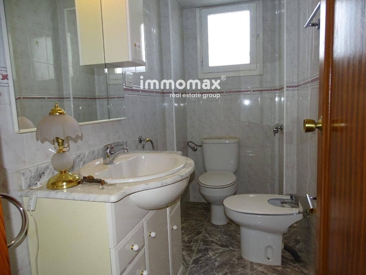 6 soveværelse Villa til salg i Els Reguers med garage - € 78.000 (Ref: 8050294)