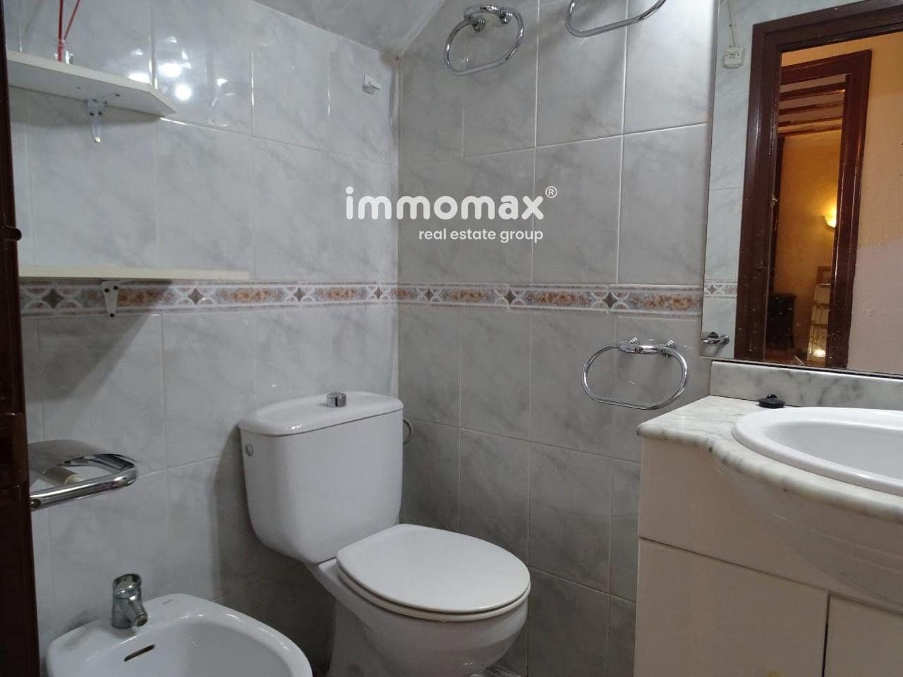 6 soveværelse Villa til salg i Els Reguers med garage - € 78.000 (Ref: 8050294)