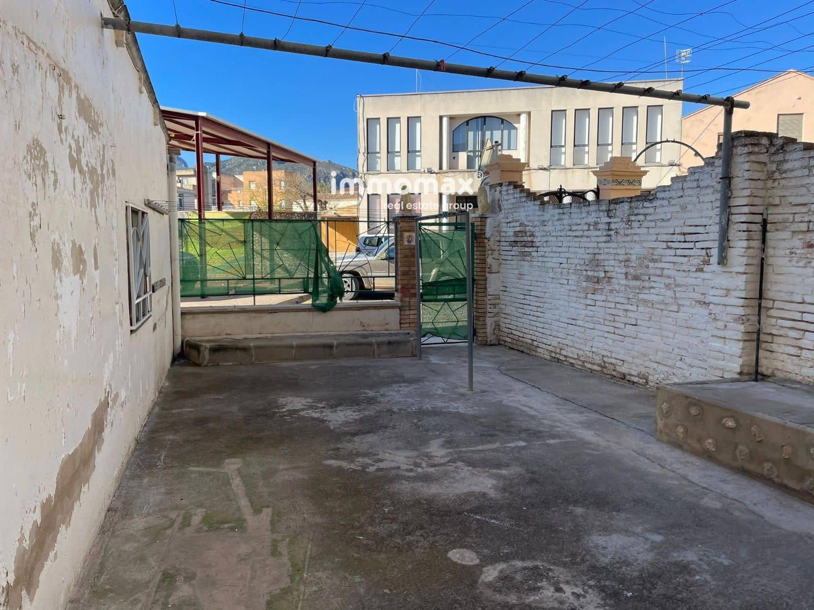 6 soveværelse Villa til salg i Els Reguers med garage - € 78.000 (Ref: 8050294)