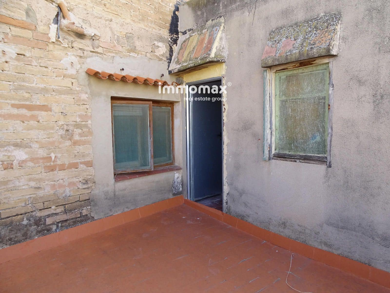 6 slaapkamer Villa te koop in Xerta met garage - € 95.000 (Ref: 8050299)