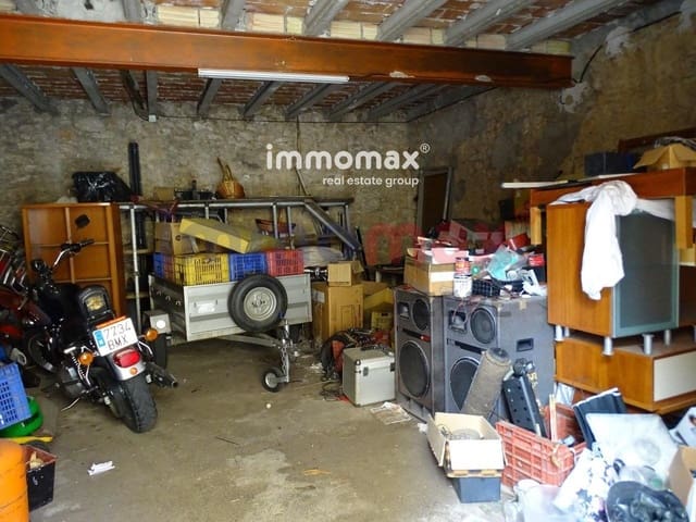 2 bedroom Villa for sale in Bitem, Tortosa with garage - € 66,000 (Ref: 8050304)