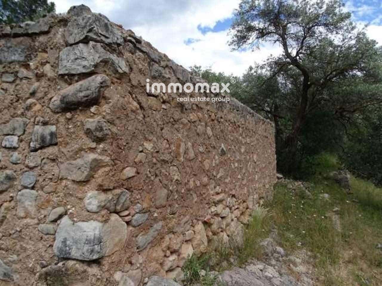 Grunde uden byggetilladelser til salg i Pauls - € 49.000 (Ref: 8050311)