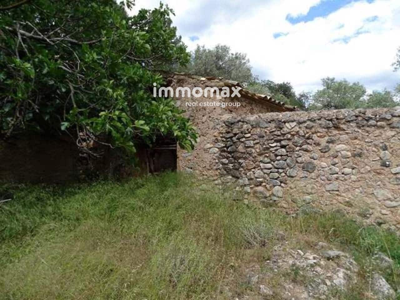 Grunde uden byggetilladelser til salg i Pauls - € 49.000 (Ref: 8050311)