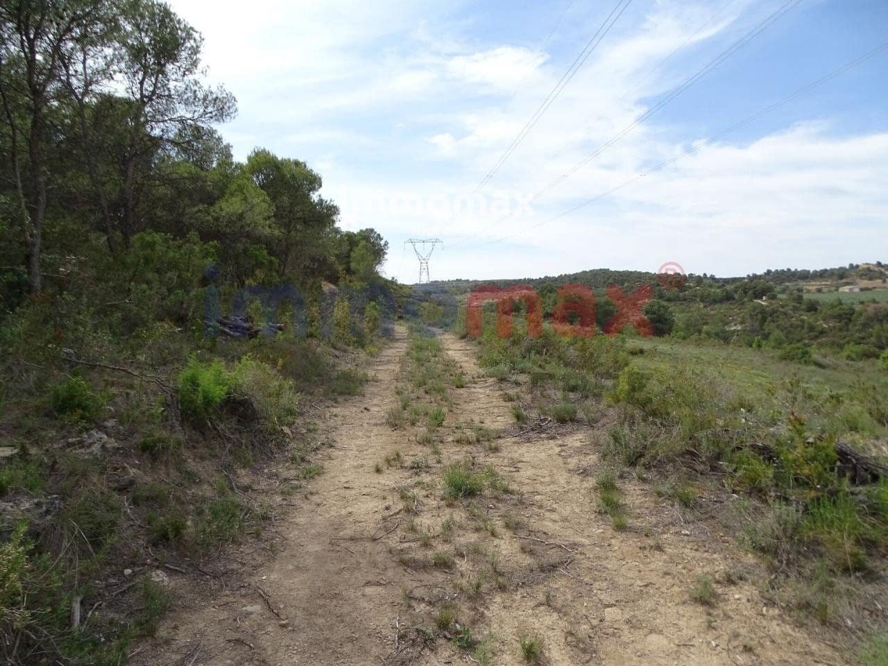 Grunde uden byggetilladelser til salg i Batea - € 30.500 (Ref: 8050319)