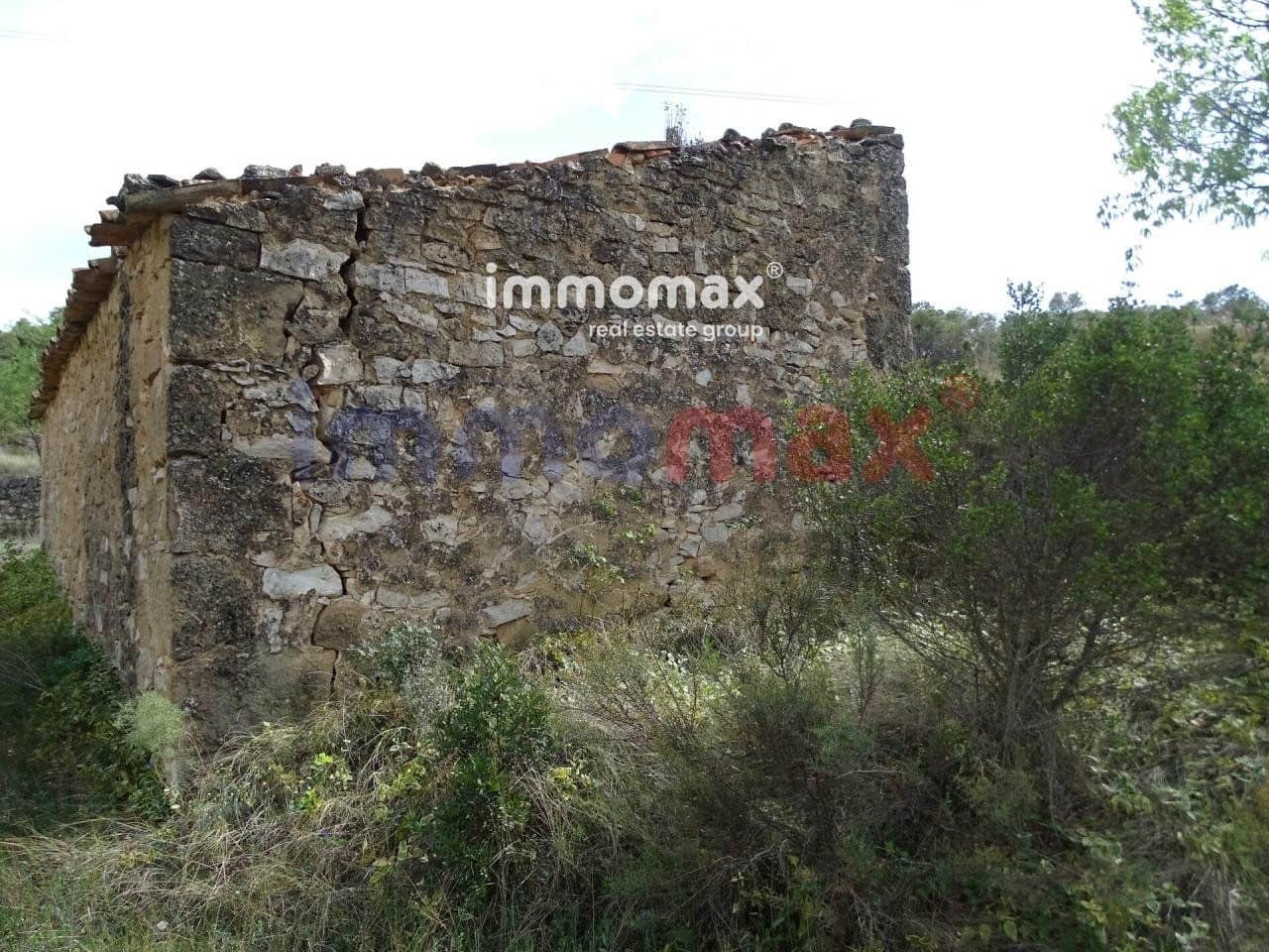 Grunde uden byggetilladelser til salg i Batea - € 30.500 (Ref: 8050319)