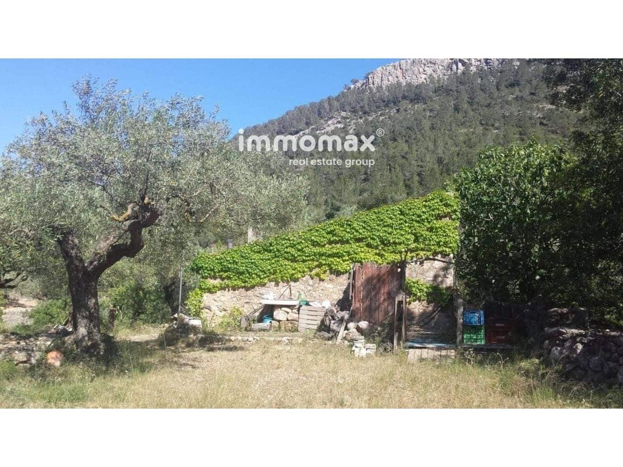 Grunde uden byggetilladelser til salg i Pauls - € 40.000 (Ref: 8050321)