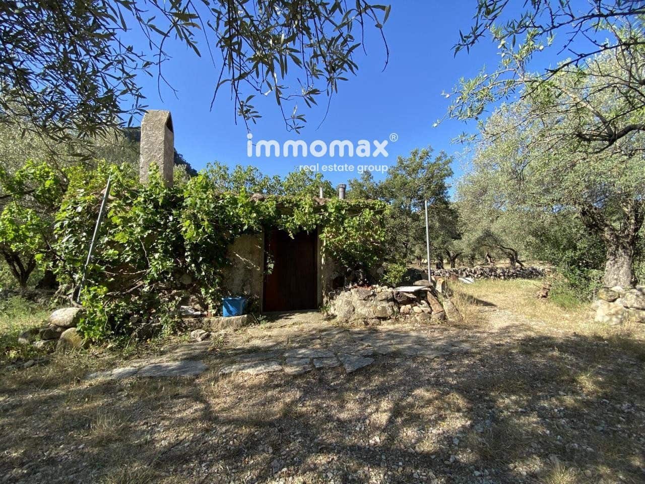 Grunde uden byggetilladelser til salg i Pauls - € 40.000 (Ref: 8050321)