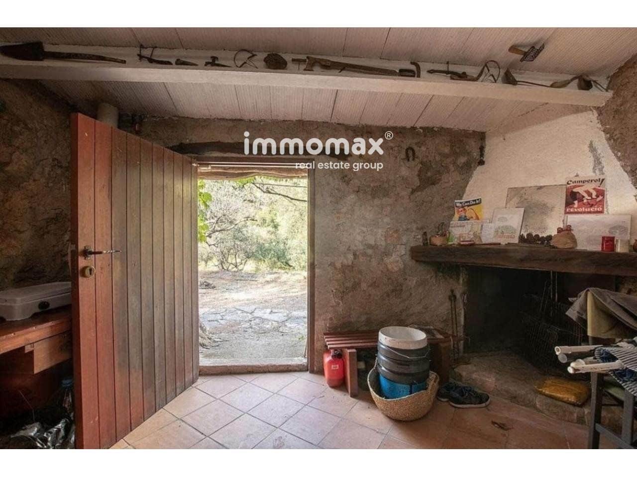 Grunde uden byggetilladelser til salg i Pauls - € 40.000 (Ref: 8050321)