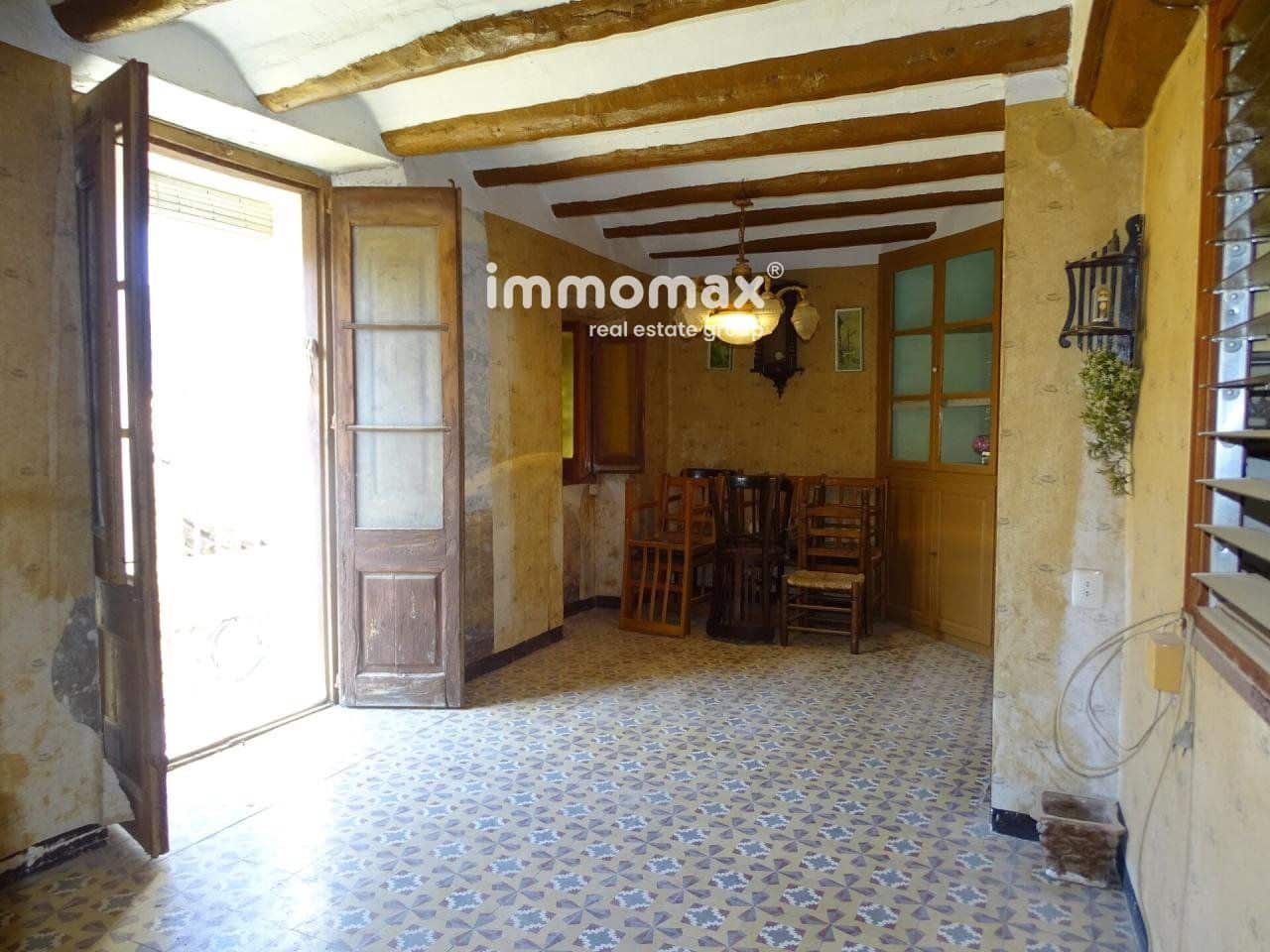 6 sypialnia Willa na sprzedaż w Pauls z garażem - 68 500 € (Ref: 8050327)