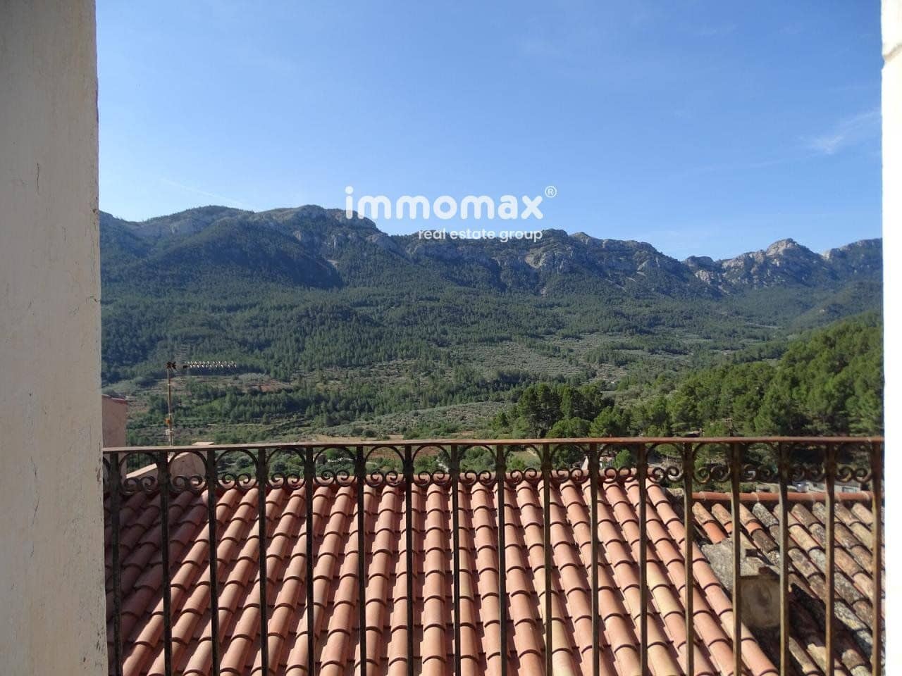 6 sypialnia Willa na sprzedaż w Pauls z garażem - 68 500 € (Ref: 8050327)