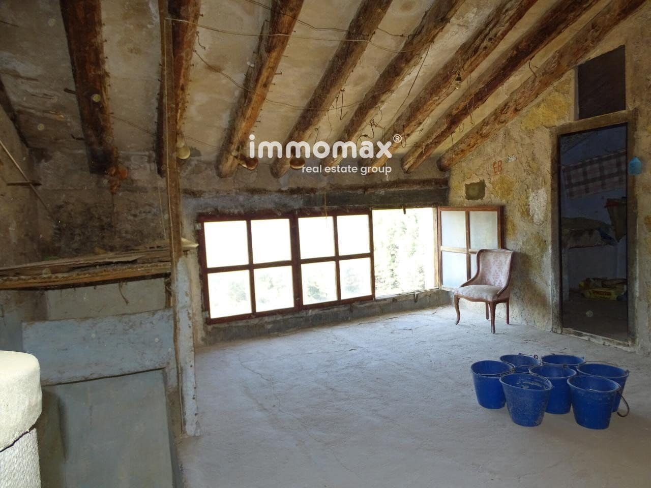 6 sypialnia Willa na sprzedaż w Pauls z garażem - 68 500 € (Ref: 8050327)