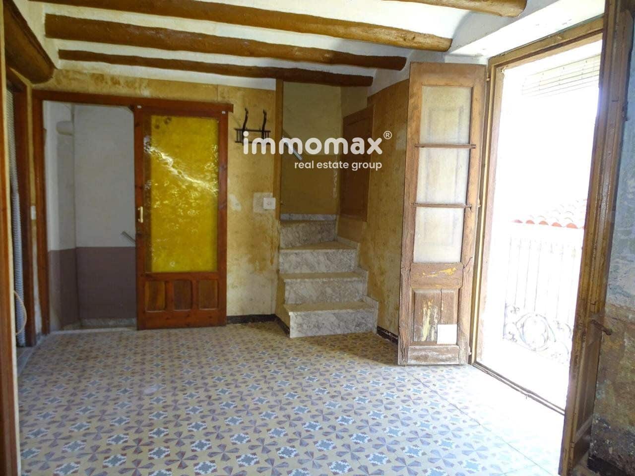 6 sypialnia Willa na sprzedaż w Pauls z garażem - 68 500 € (Ref: 8050327)