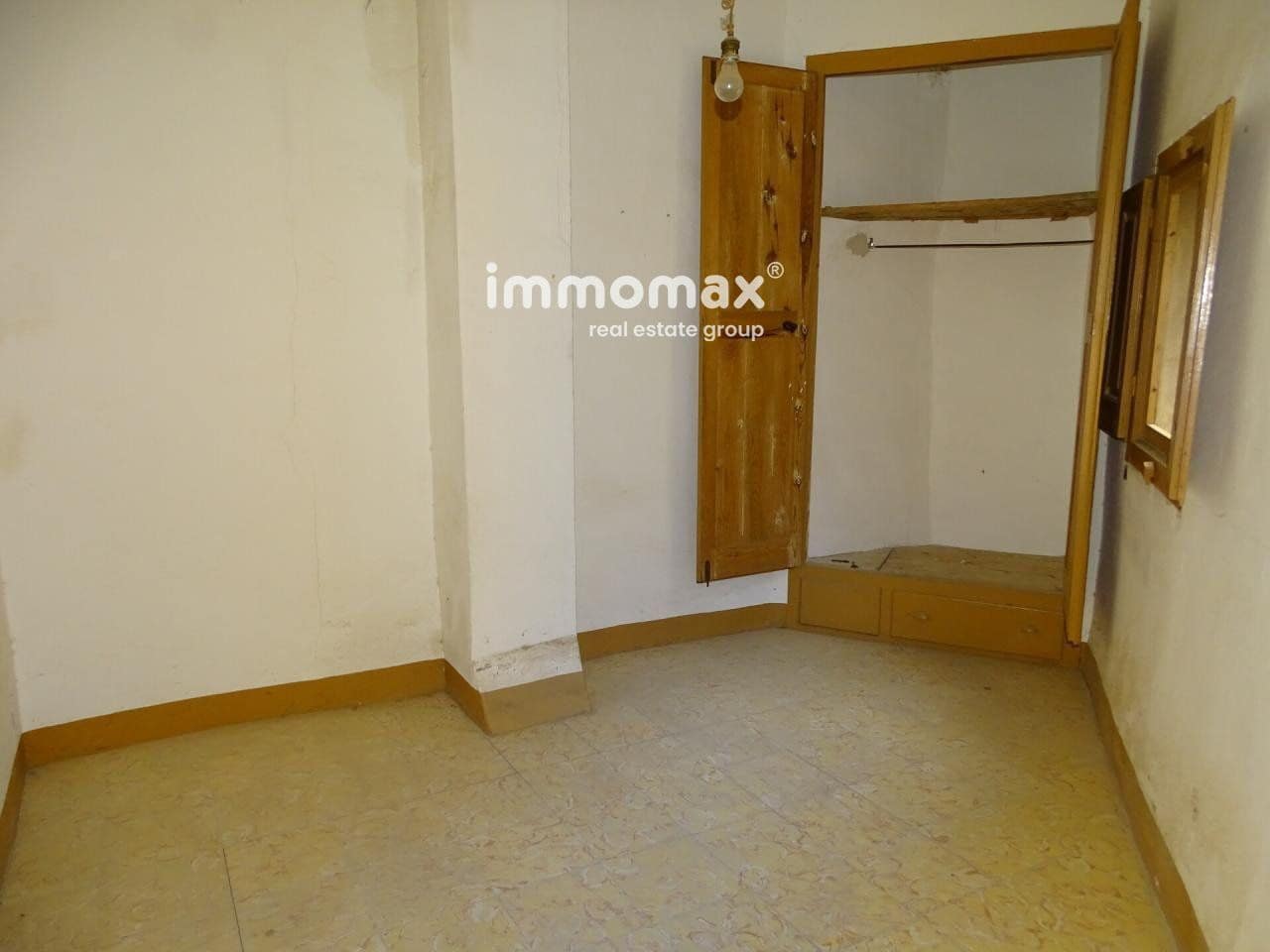 4 soveværelse Villa til salg i Pauls - € 36.000 (Ref: 8050333)