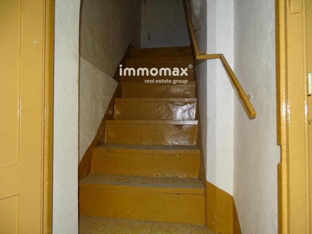 4 bedroom Villa for sale in Paüls - € 36,000 (Ref: 8050333)