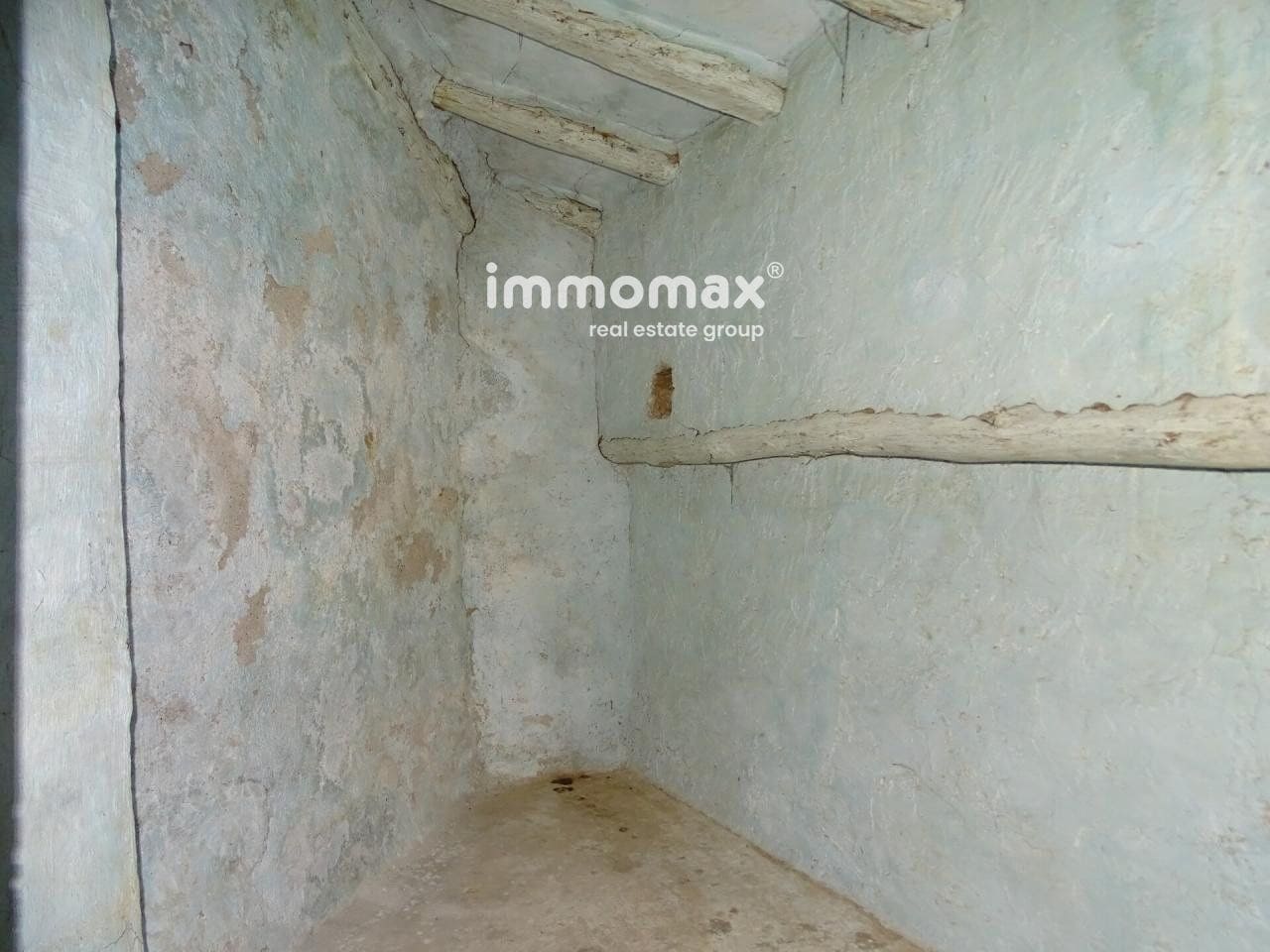 4 soveværelse Villa til salg i Pauls - € 36.000 (Ref: 8050333)